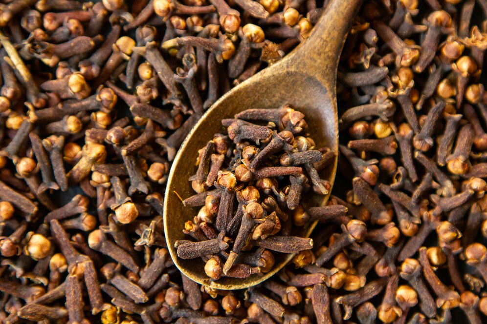 Ceylon Organic Cloves - Nature’s Finest Spice for Health & Flavor